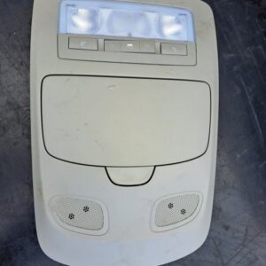 Opel Zafira C 2014 stropna luč 13366483