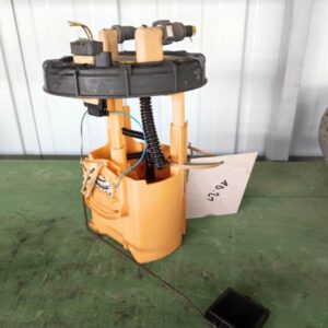 Peugeot 1007 1.4 HDI črpalka v rezervoarju