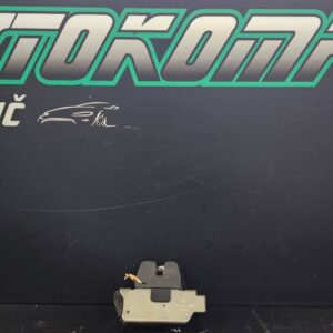 Peugeot 2008 2013 ključavnica prtljažnika zaklep 9151487499H