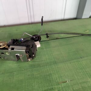 peugeot 207 3v zaklep ključavnica vrat levo 24087158