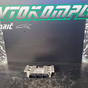 Peugeot 207 ECU motorni računalnik 9663380880