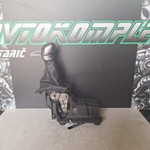 Peugeot 208 1.4HDI 2012 ročica menjalnika 9676190280