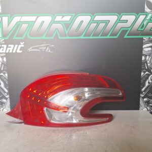 Peugeot 208 1.4HDI 2012 zadnja luč desna 00417V0001