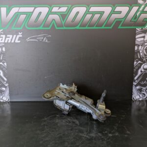 Peugeot 3008 2011 levi motorček za brisalce 3397021288 397220576