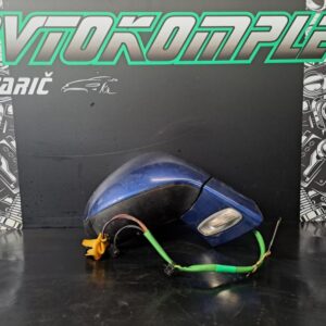 Peugeot 308 2008 desno ogledalo