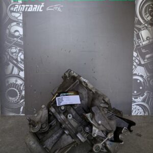 Peugeot 308 letnik 2008 1.6 HDi 80 kW menjalnik