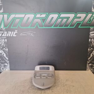 Peugeot 5008 1.6HDI 80kw 2010 kabinska luč 9681370177