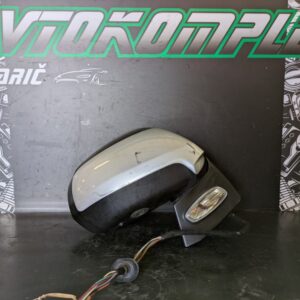 Peugeot 5008 2012 desno ogledalo