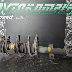 Renault Captur 1.5 DCi 2018 sprednji amortizer