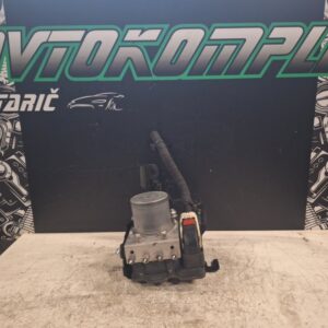 Renault Captur 1.5DCI 70kw 2020 abs enota črpalka 476609106R