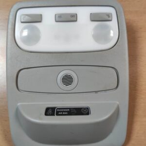 Renault Captur 2013 stropna luč 739486822r