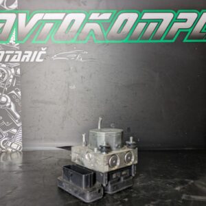 Renault Captur 2018 1.5 DCi ABS enota 476601842r 2265106455