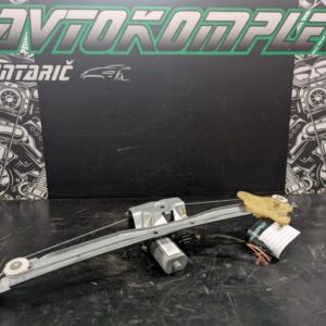 Renault Captur 2018 mehanizem za steklo spredaj desno 128001471b