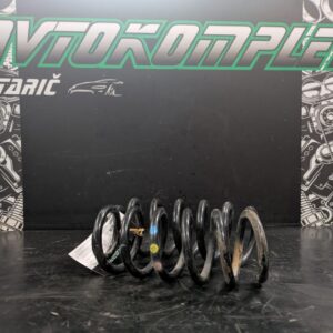 Renault Captur 2018 zadnja vzmet