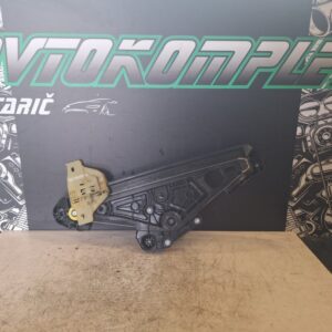 Renault Captur 2020 mehanizem stekla zadaj levo 827216497R