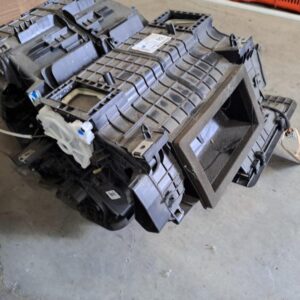 Renault Captur pečka mešalne lopute ventilacija 5r5821100