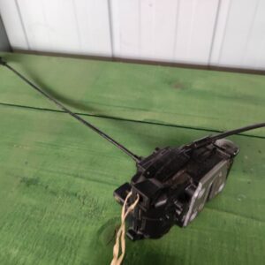 Renault Clio 3 zaklep ključavnica vrat zadaj levo