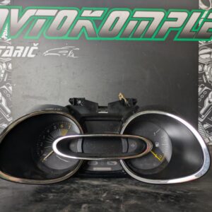 Renault Clio 4 1.2 števec 248104714r