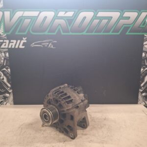 Renault Clio 4 1.5 DCI 60kw 2016 alternator 231001318R