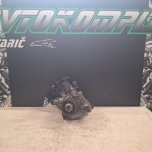 Renault Clio 4 1.5 DCI 60kw 2016 črpalka vbrizga 0445010704