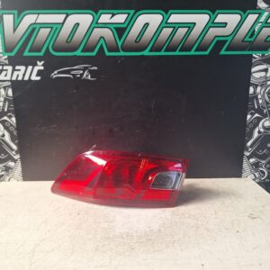 Renault Clio 4 2012 zadnja desna zunanja luč 265502631R