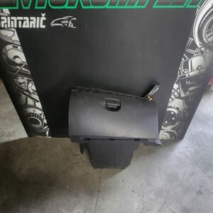 Renault Megane 2009 sovoznikov predal 68500007R