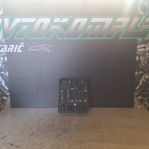 Renault Megane 3 1.6 16v 2011 škatla varovalk 284B60874R