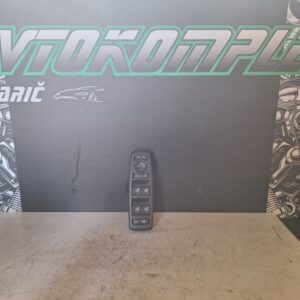 Renault Megane 3 2009 stikalo za stekla spredaj levo 809610006R