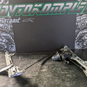 Renault Megane 4 mehanizem za steklo spr. levo 807215959r