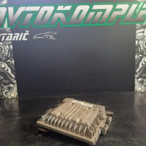 Renault Scenic 3 1.5 DCI ECU motorni računalnik 237100386r s180067137a