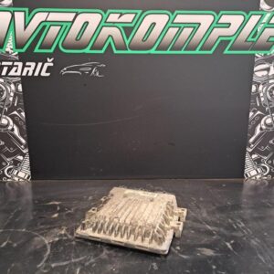 Renault Scenic 3 1.5 DCI motorni računalnik ECU 237100777r