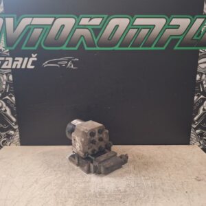 Renault Trafic 1.9DCI 2004 abs enota črpalka 13664105