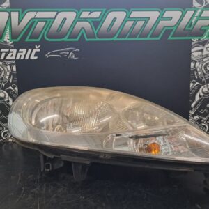 Renault Trafic 2009 desni žaromet 8200701356