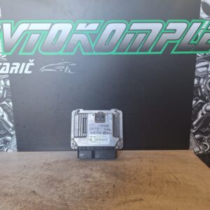 Seat Arona 1.0TSI 85kw 2018 motorni računalnik ecu 04C907309BB