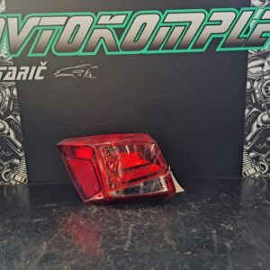 Seat Arona 2018 zadnja leva luč 6f9945207b