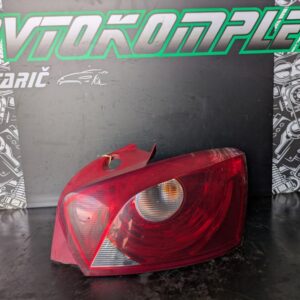 Seat Ibiza 2011 zadnja desna luč 5 vrat 6j495096c