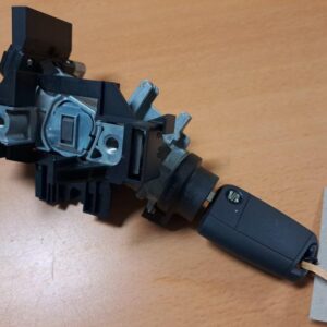 Seat ibiza 2019 volanska ključavnica 1k0905851