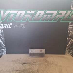 Škoda Octavia 1.9TDI 77kw 2007 kabinska luč 3B0947105