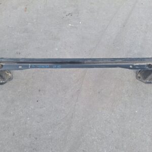 Subaru Impreza 2010 zadnja traverza