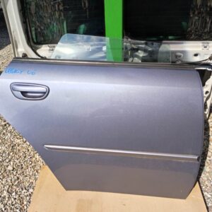 Subaru Legacy 2006 zadnja desna vrata