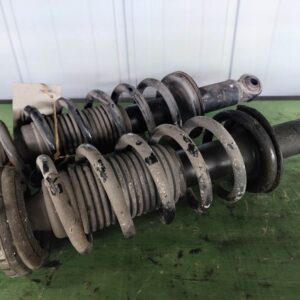 Subaru Legacy 2006 zadnji amortizer in vzmet