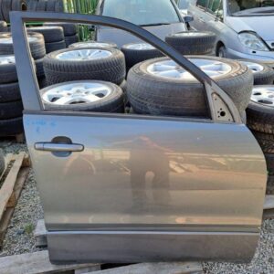 Suzuki Grand Vitara 2008 sprednja desna vrata