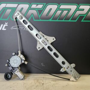 Suzuki Swift 2015 mehanizem stekla spredaj levo 8346058J10