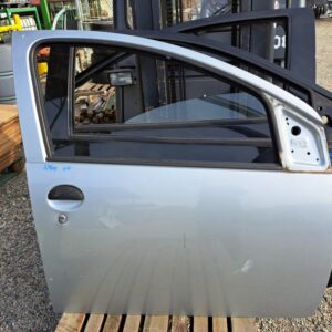 Toyota Aygo 2009 sprednja desna vrata