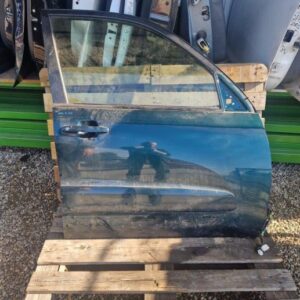 Toyota RAV4 2003 sprednja desna vrata