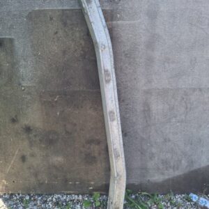 Toyota RAV4 2011 zadnja traverza nosilec odbijača