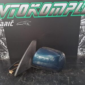 Toyota RAV4 levo ogledalo