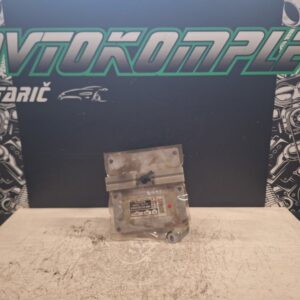 Toyota RAV4 motorni računalnik ecu 8966142170