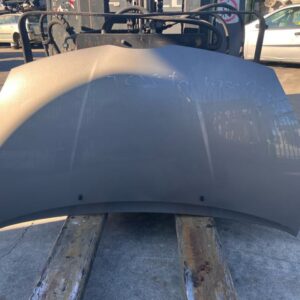 Toyota Verso 2006 pokrov motorja