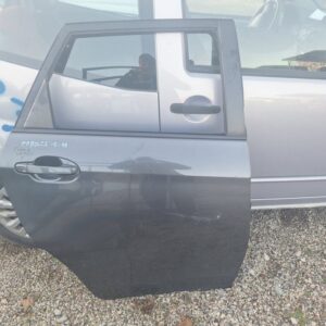 Toyota Verso S 2011 Zadnja desna vrata